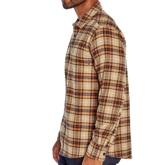 EDDIE Bauer Men’s Khaki Plaid Flannel 100% yarn-dyed cotton shirt - Picture 3 of 4